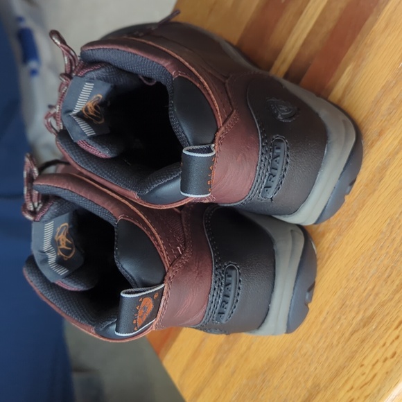 Ariat Women's Terrain Lace Up Boot Cordovan 10004138 - Picture 4 of 8